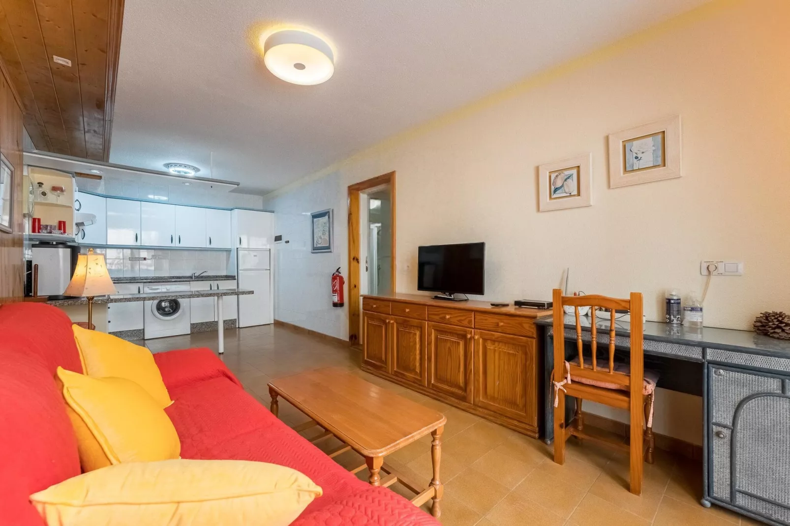 Delfin 101A Jardin Privado-Wohnzimmer