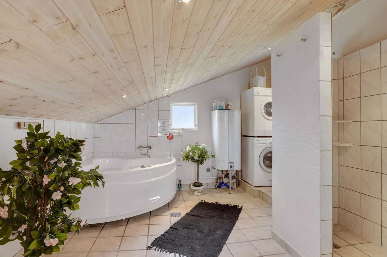 6 person holiday home in Hemmet-By Traum-Spa