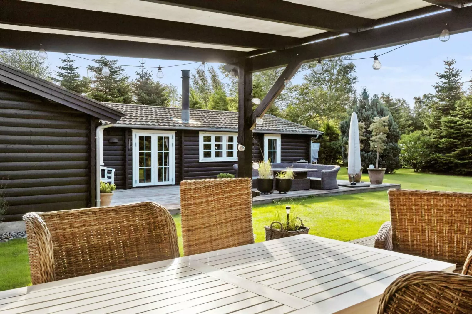 5 Sterne Ferienhaus in Væggerløse-Im Freien