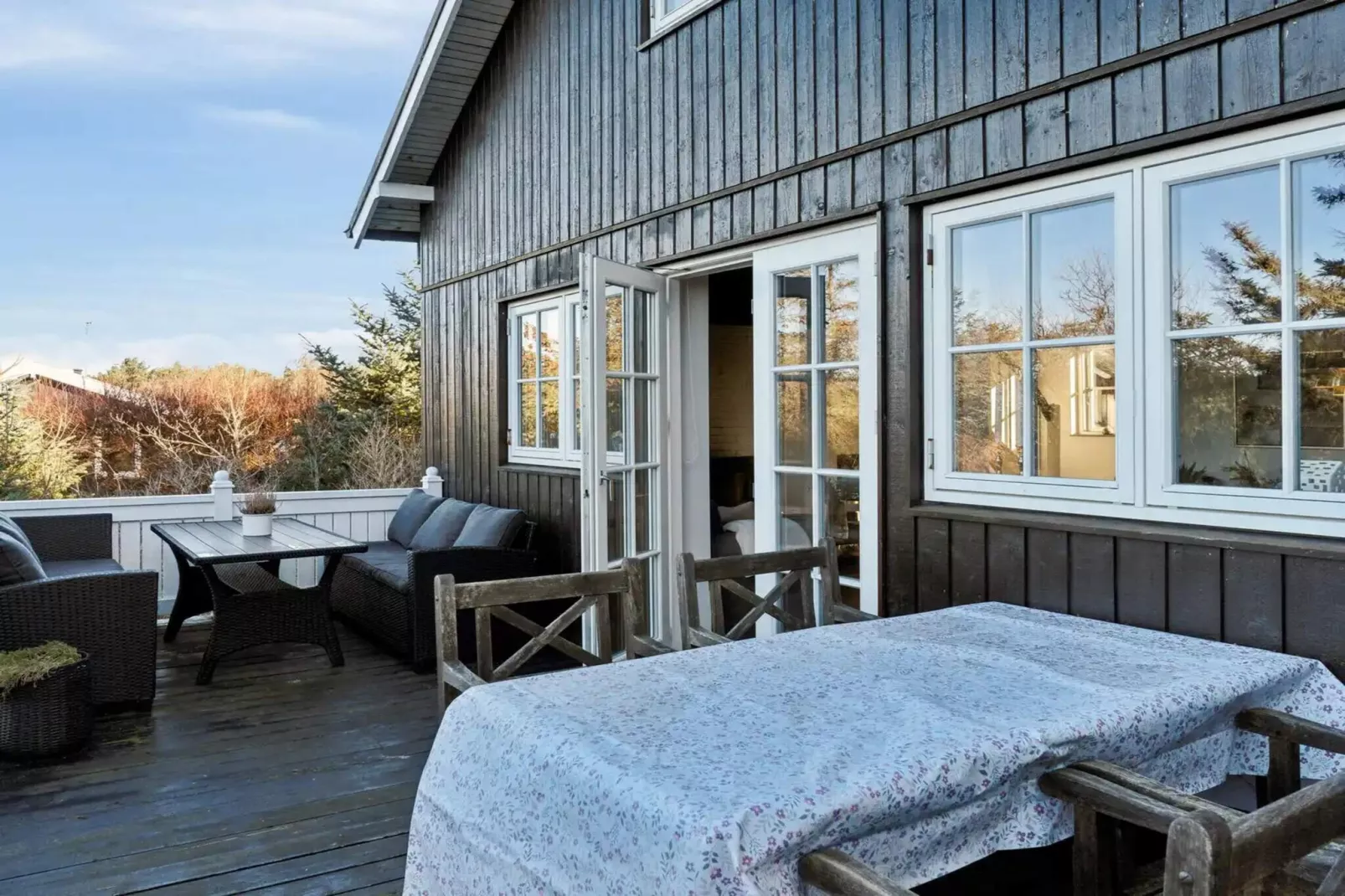 5 Sterne Ferienhaus in Blokhus-Im Freien