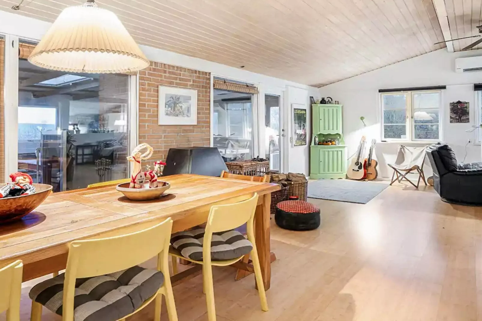5 star holiday home in Dronningmølle-Indoor