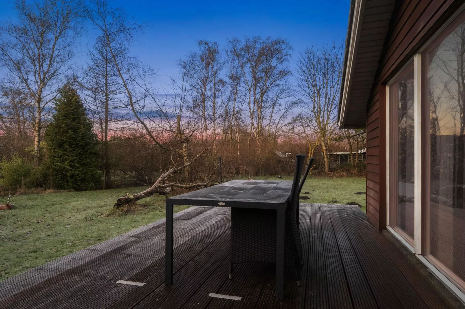 5 Sterne Ferienhaus in Grenaa-Im Freien