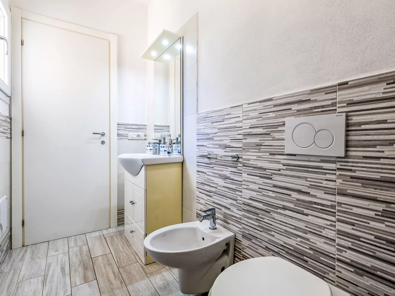 Granello di sole-Dedans