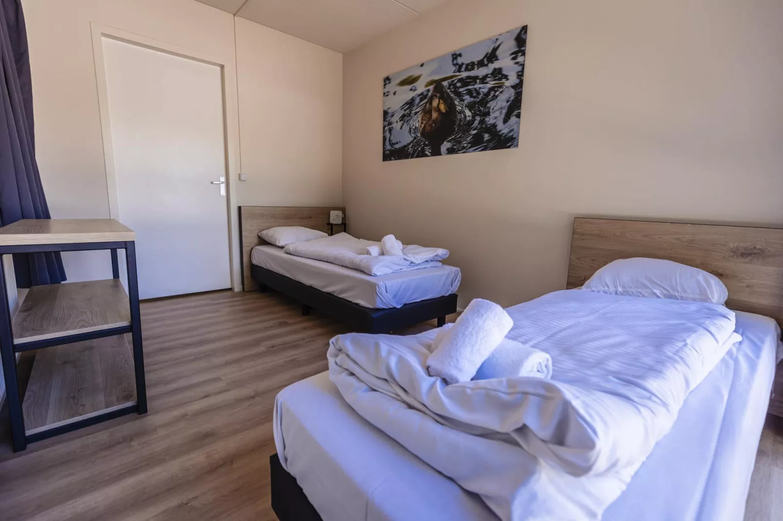 12 - Persons Family Bungalow-Schlafzimmer