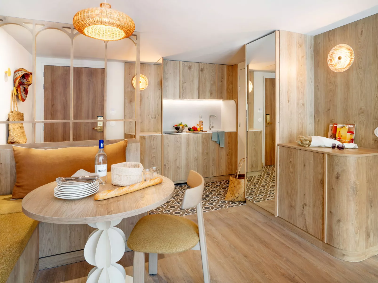 La Résidence-Inside