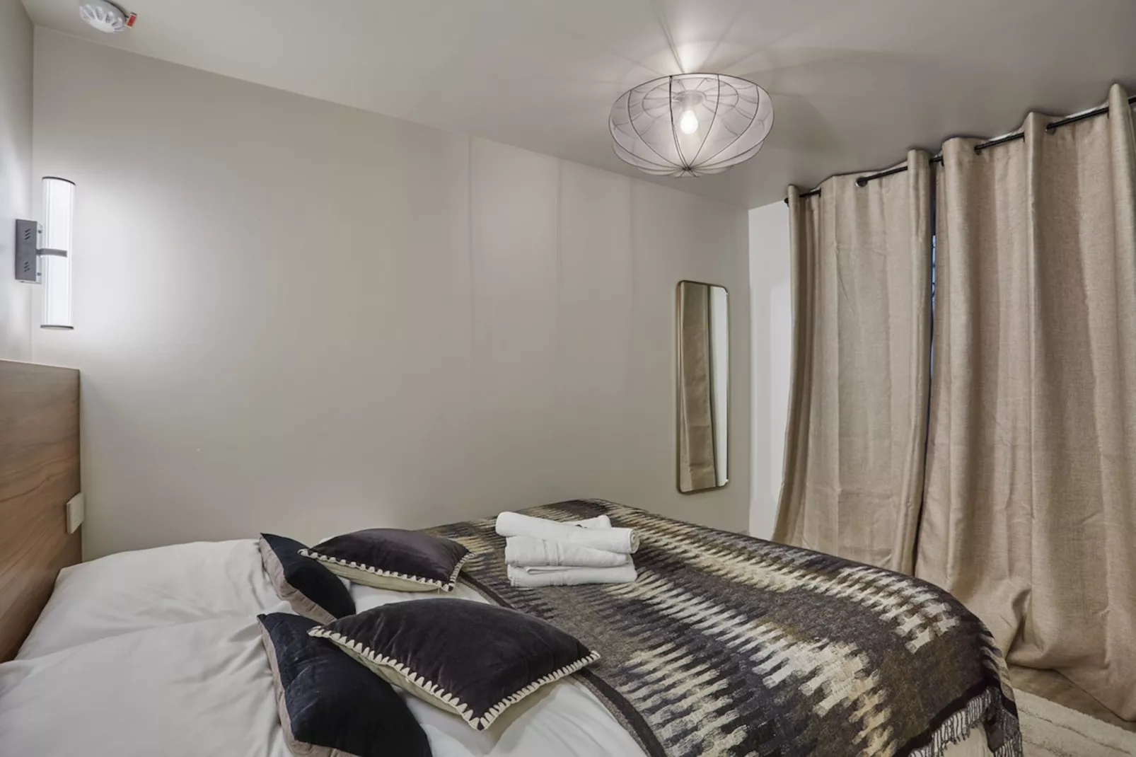 ALBERT THOMAS 01  N-Nicht zugeordnet