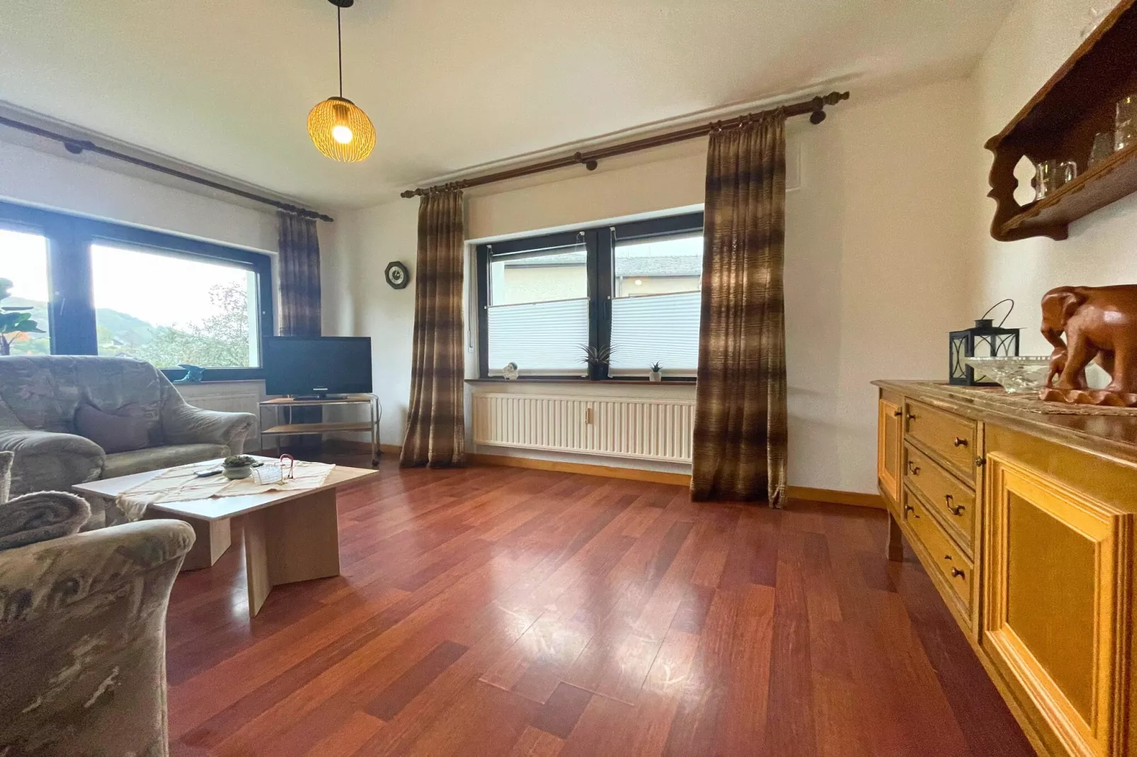 Ferienwohnung Birresborn-Wohnzimmer