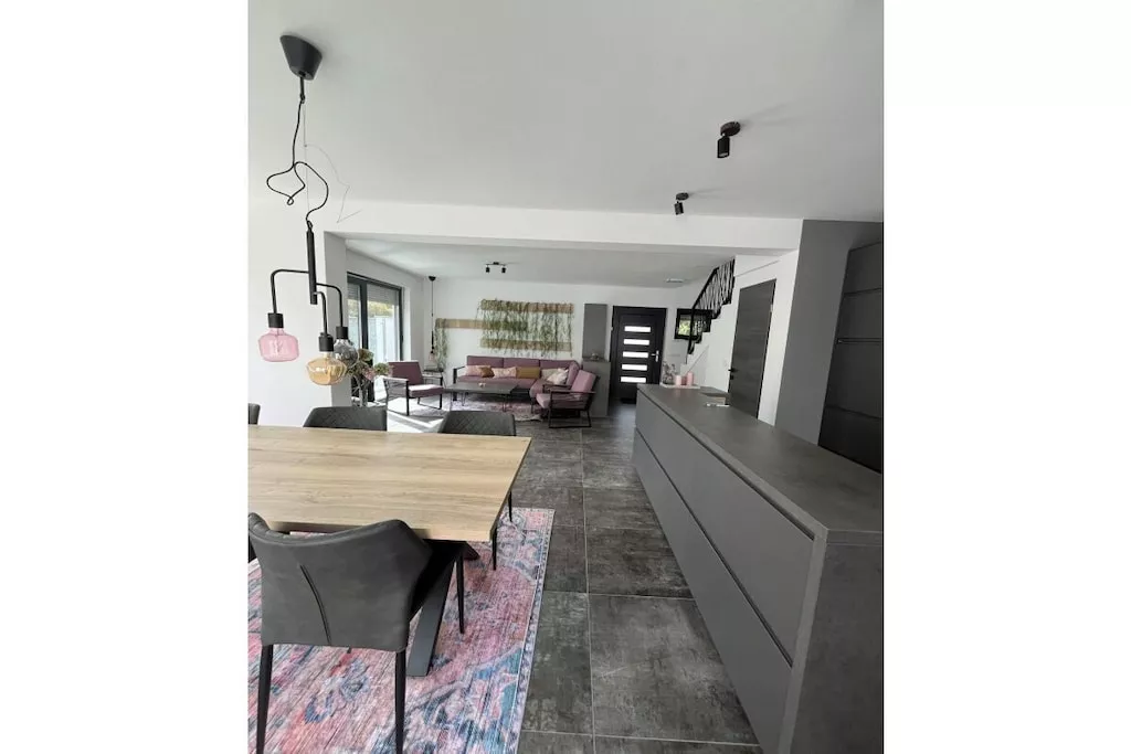 576985-Nicht zugeordnet