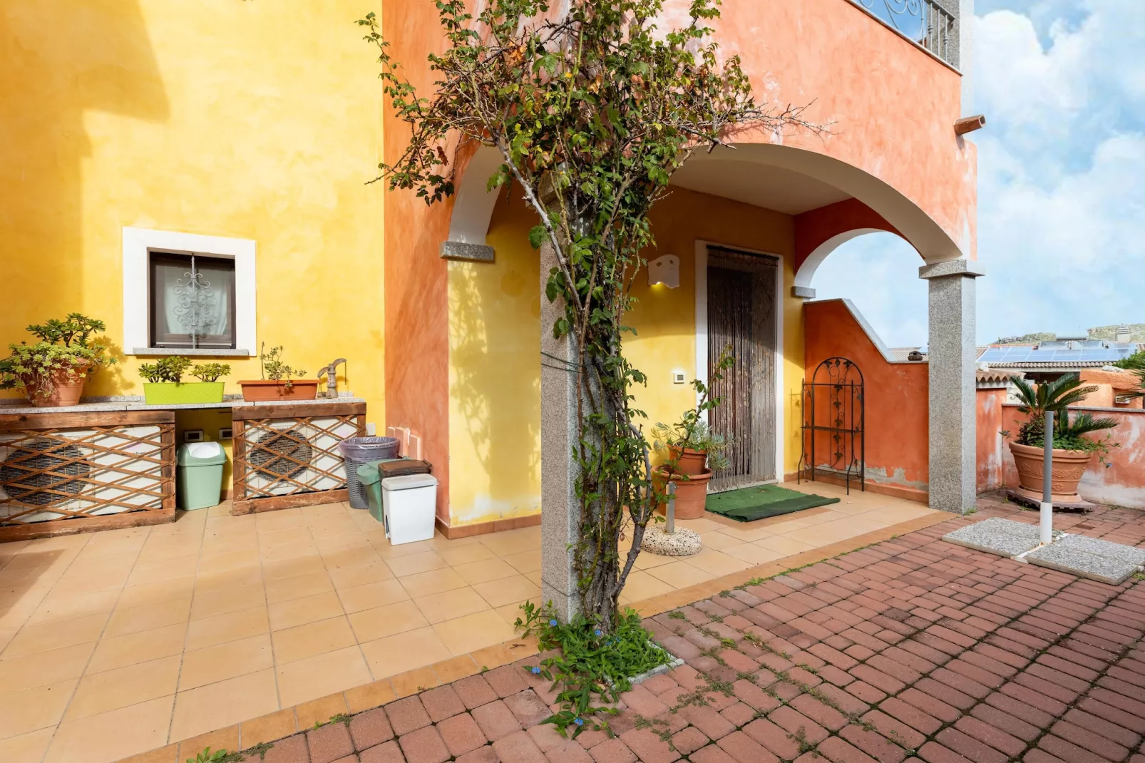 LU BAGNU-Exterior in summer