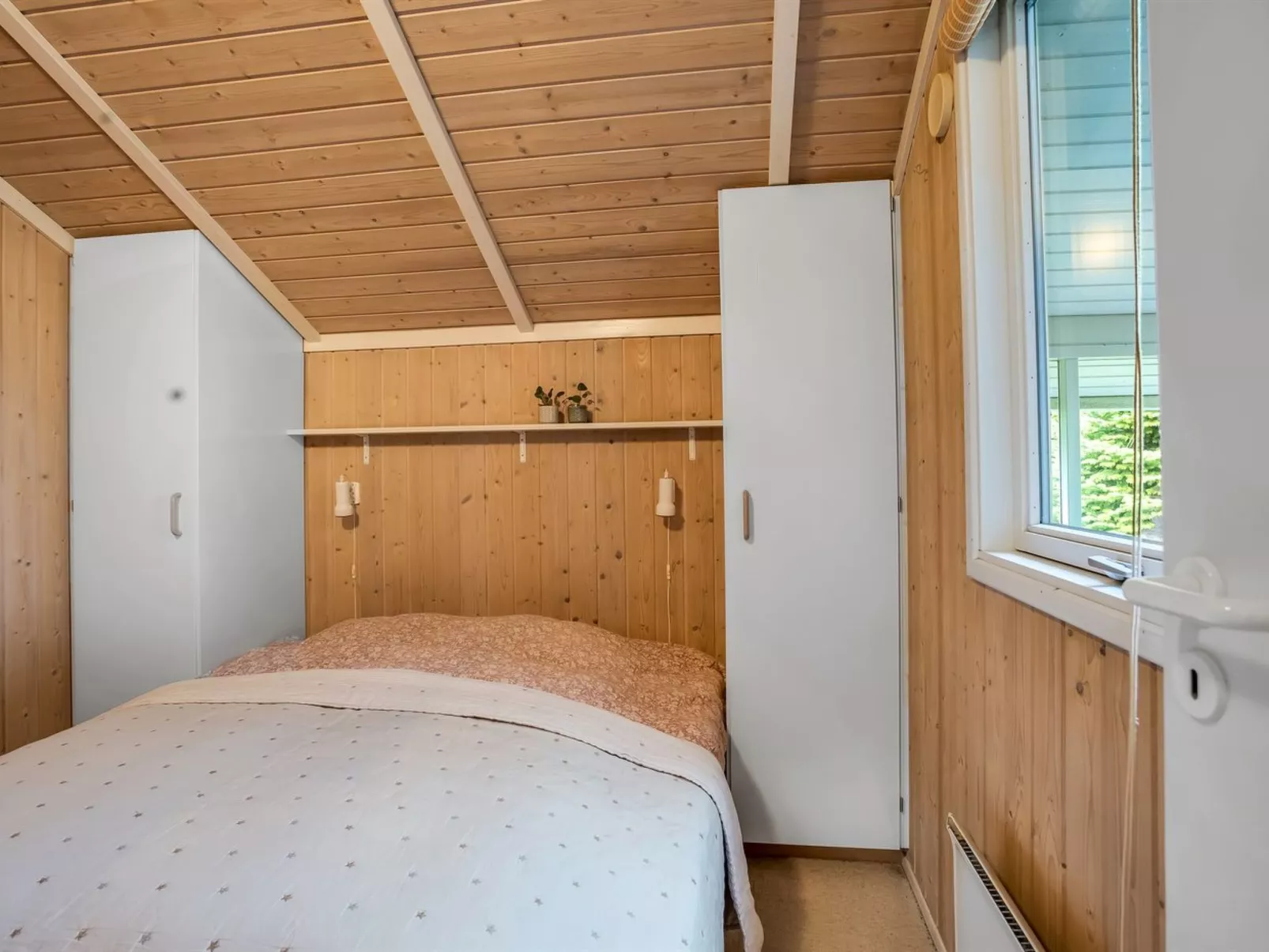 "Lirim" - 400m from the sea-Dedans