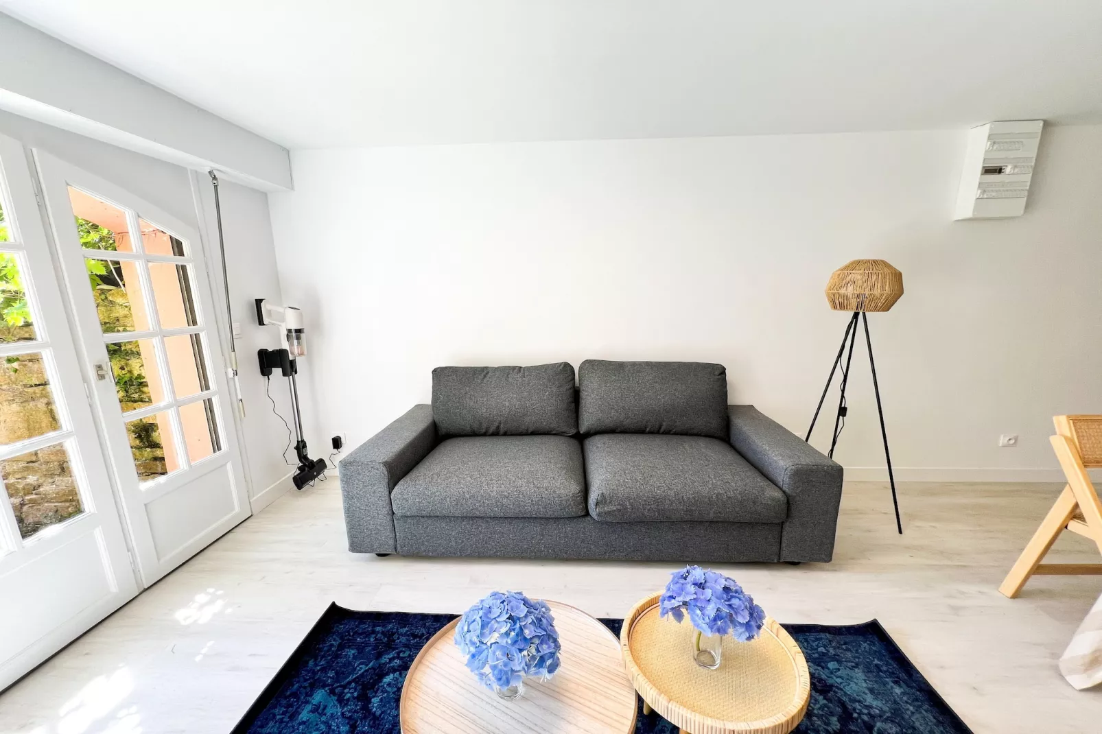 Doppelhaushälfte in Milizac-Living room