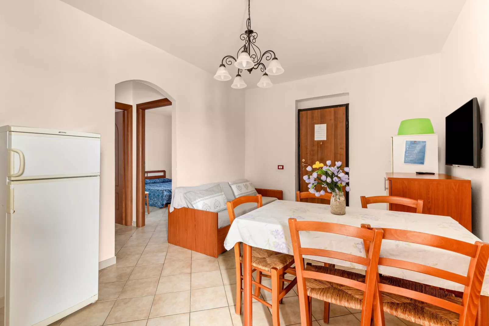 TRILO 6 LA CIACCIA-Wohnzimmer