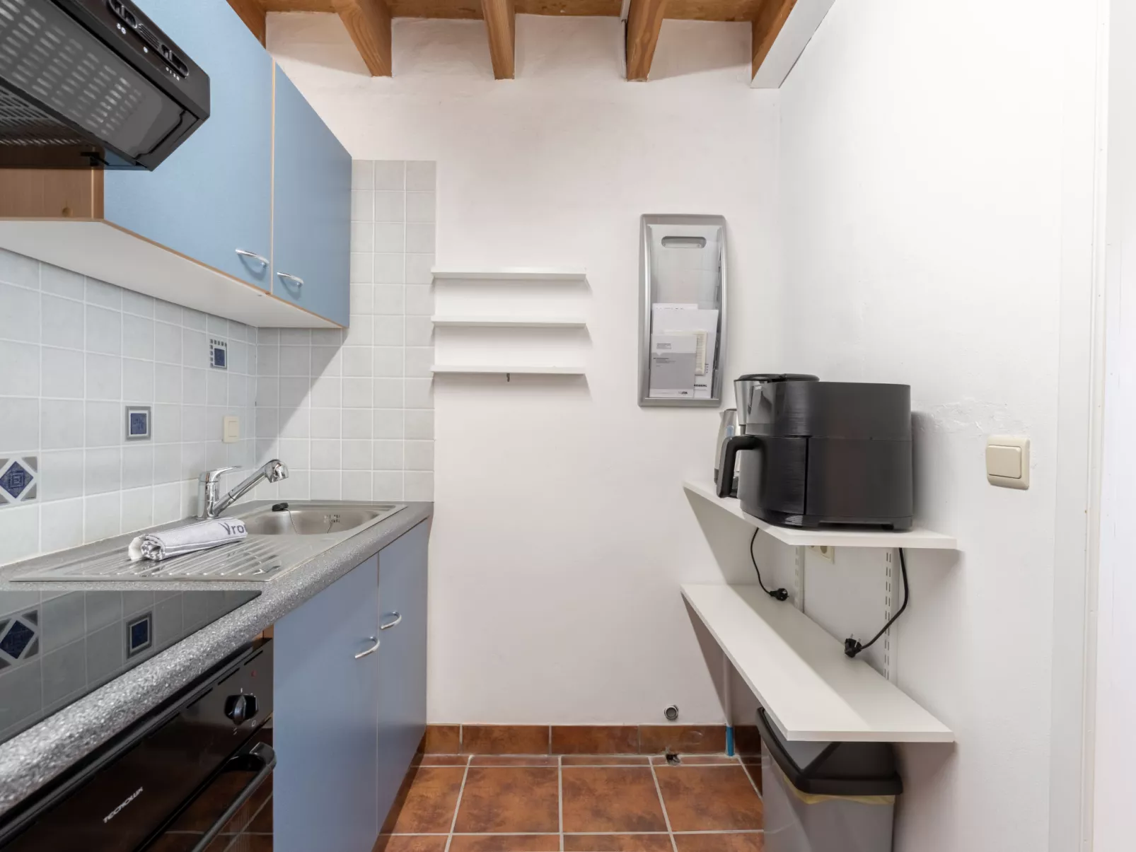 Polderzicht with parking-Dedans