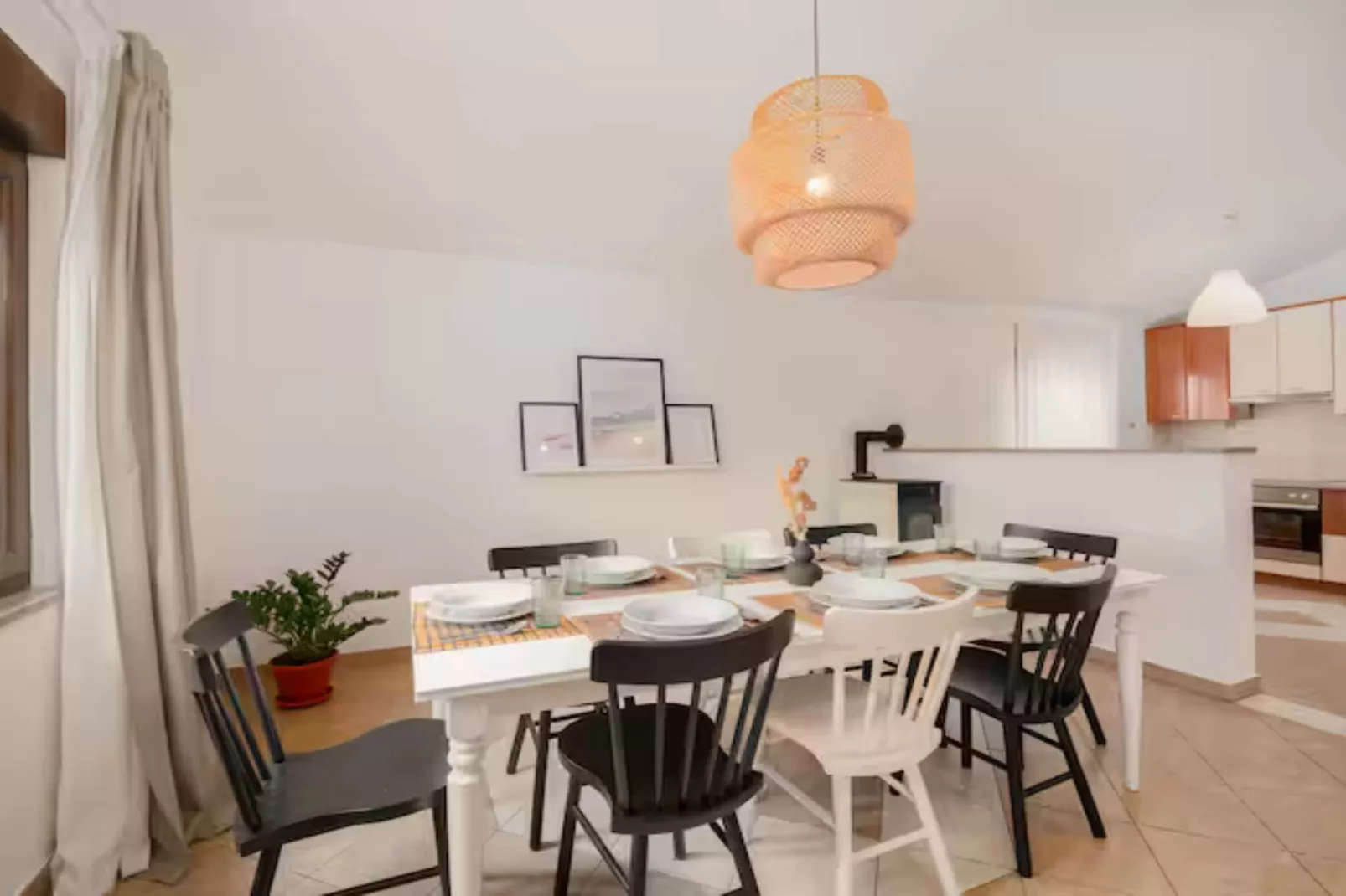 Villa Mima Pool Retreat - Five Bedroom Villa With Pool-Dining room