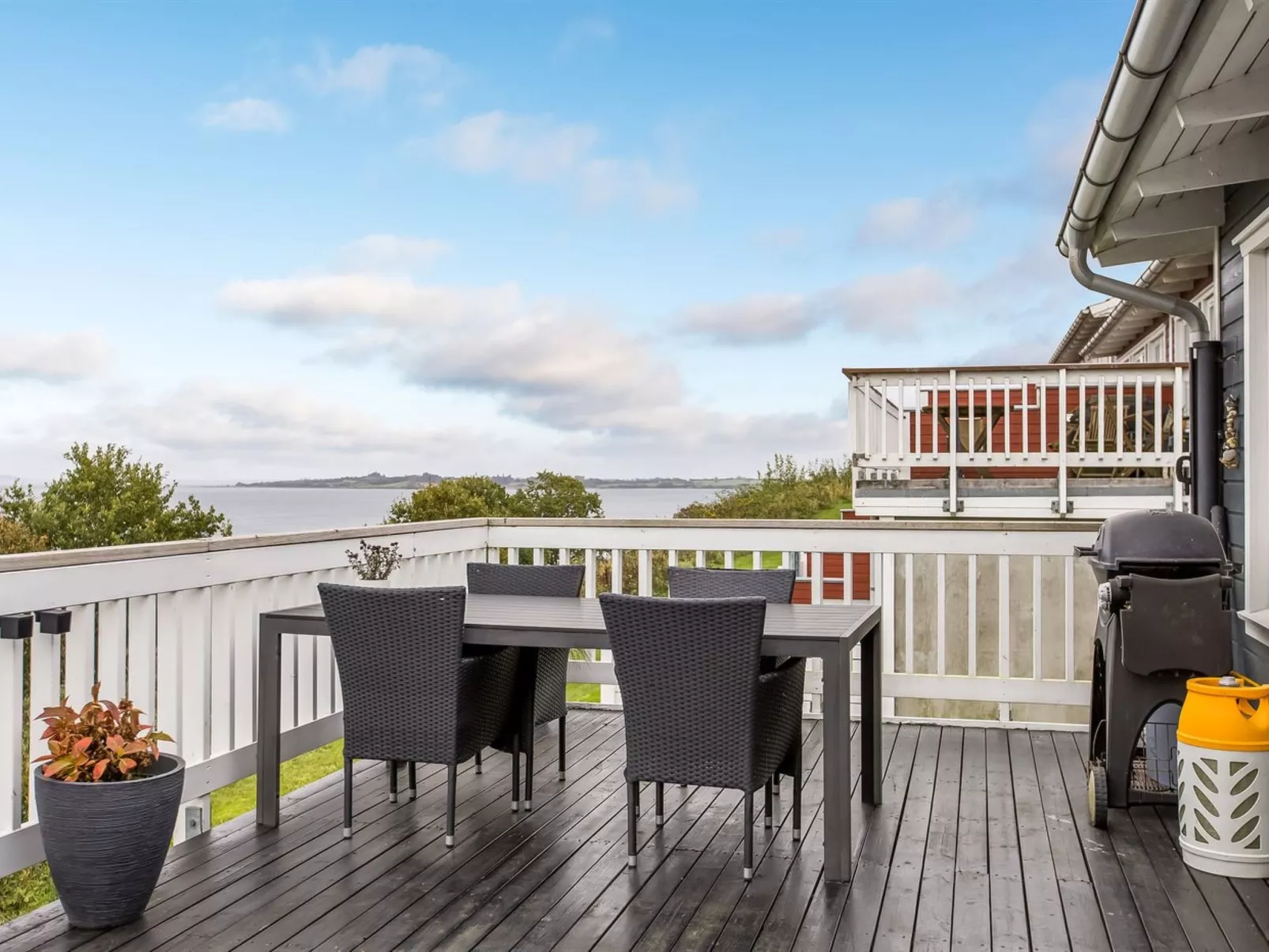 "Albine" - 500m from the sea-Outside