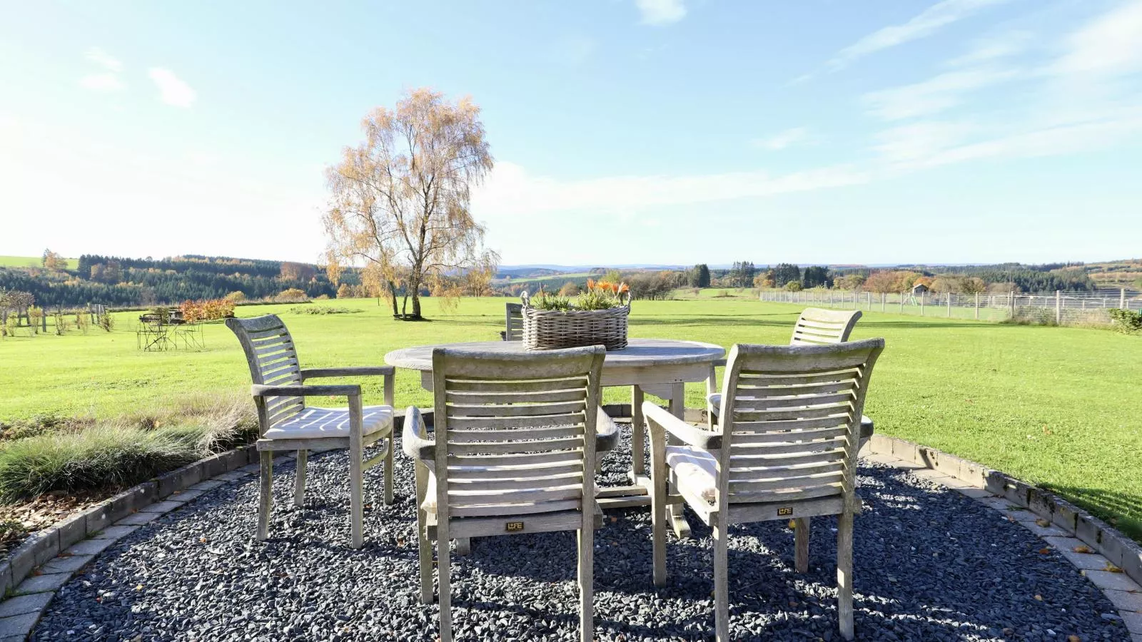 Petit Wilogne-Terrasse/Balkon