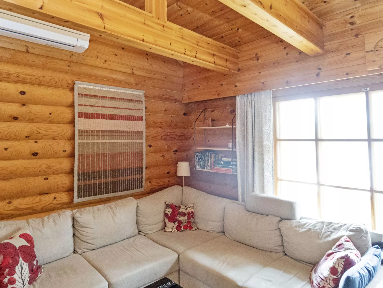 Ahvenmäki b-Drinnen