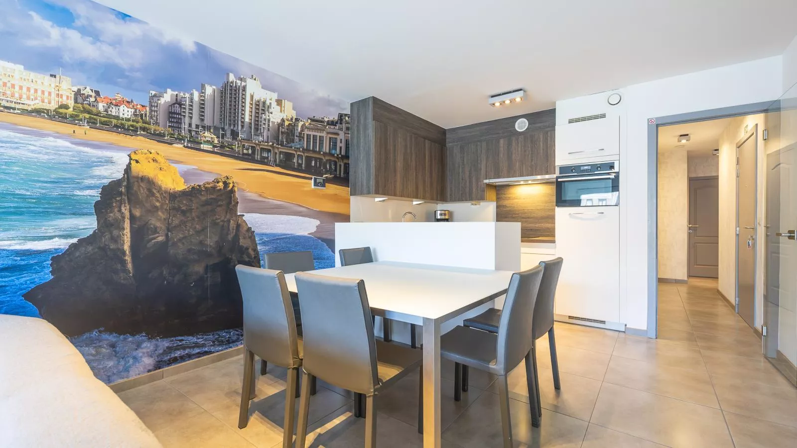 Kingston I - 0701 + parking 3-Living room