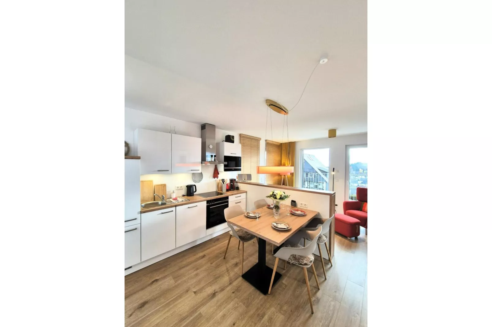 NEW ADD 1 SZ/4 P- Winterberg Appartement 21141 Penthouse-Küche