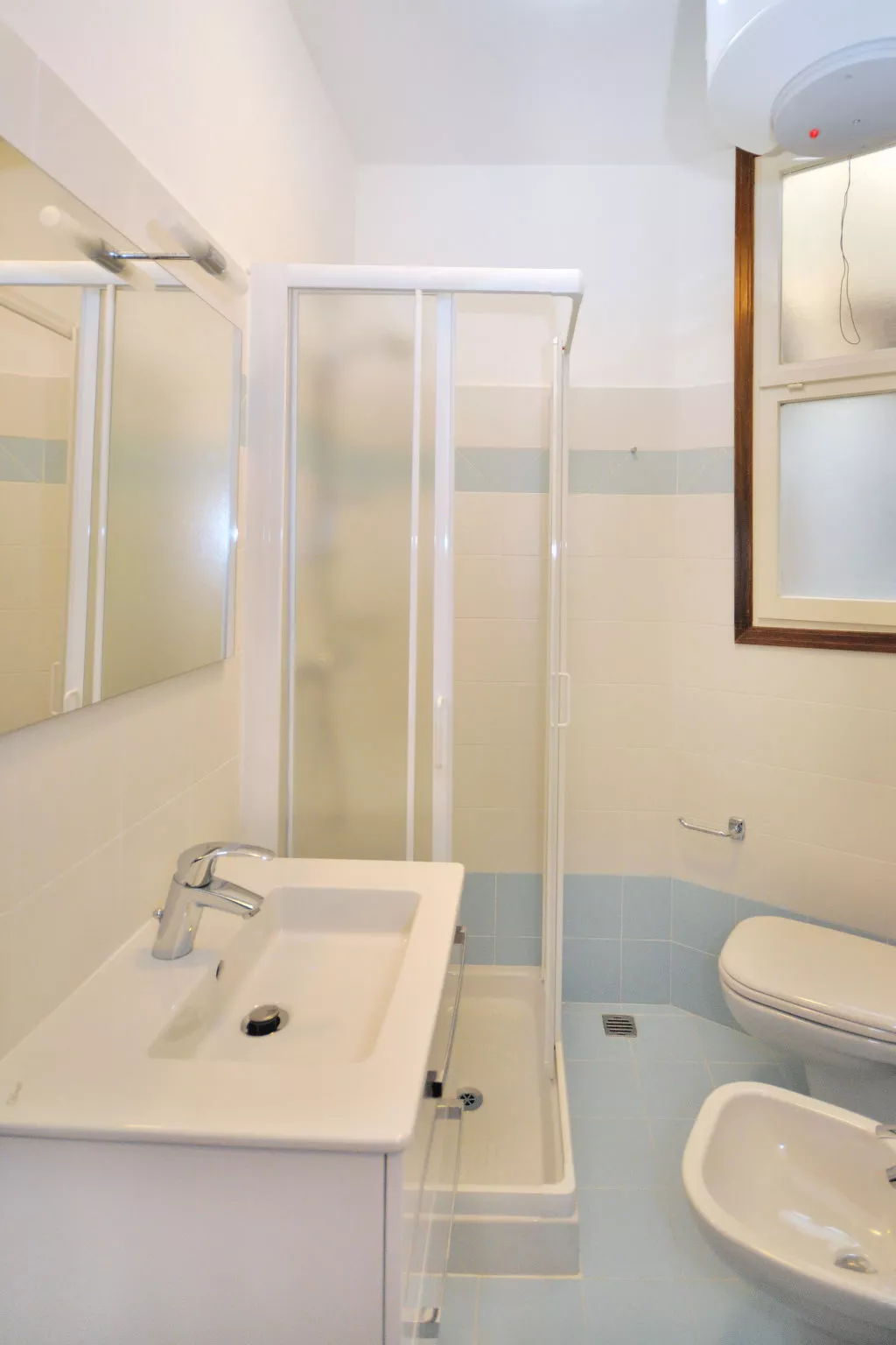 Villaggio Tivoli-Drinnen