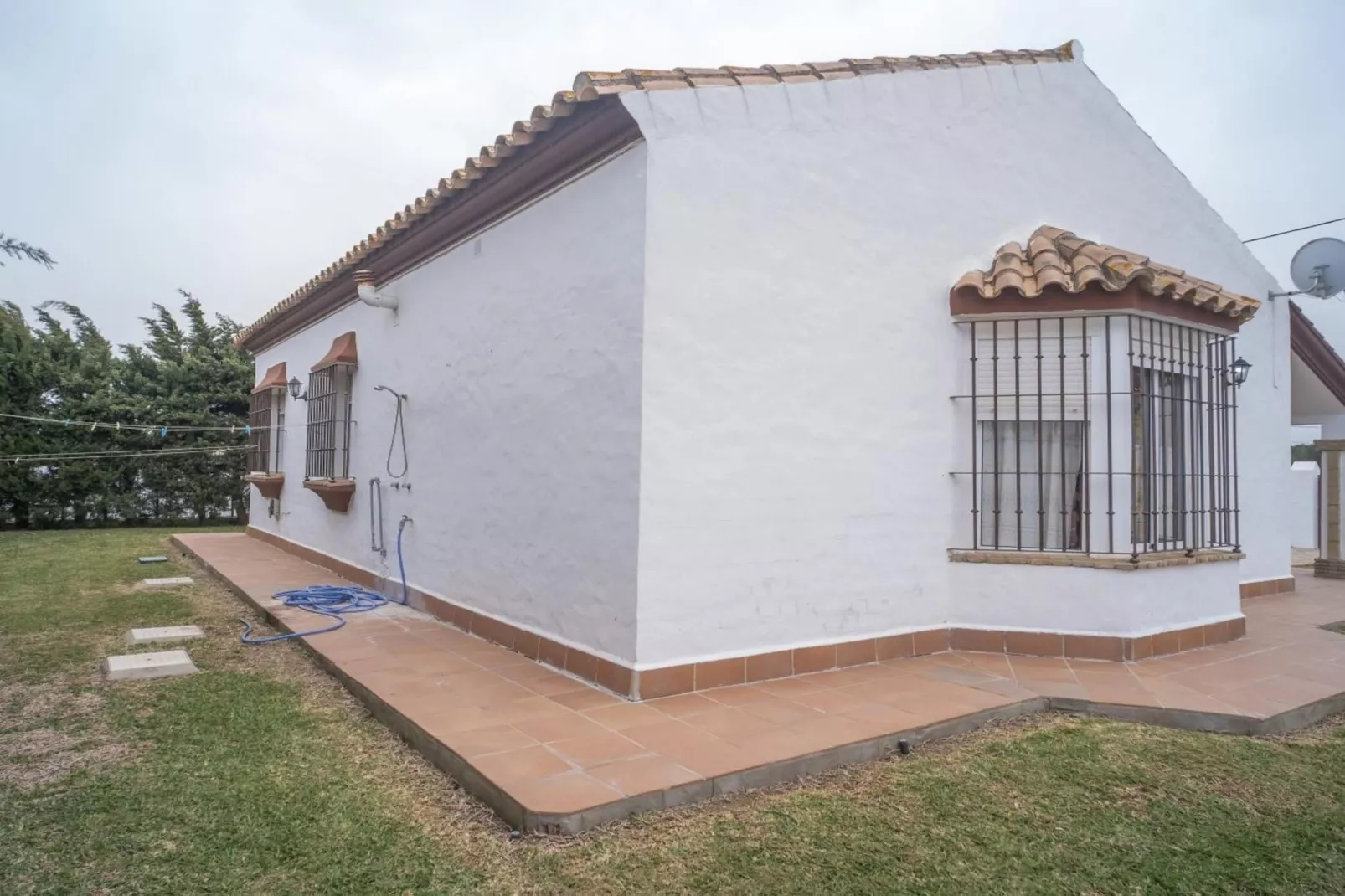 1282-+34630212745-Extérieur été