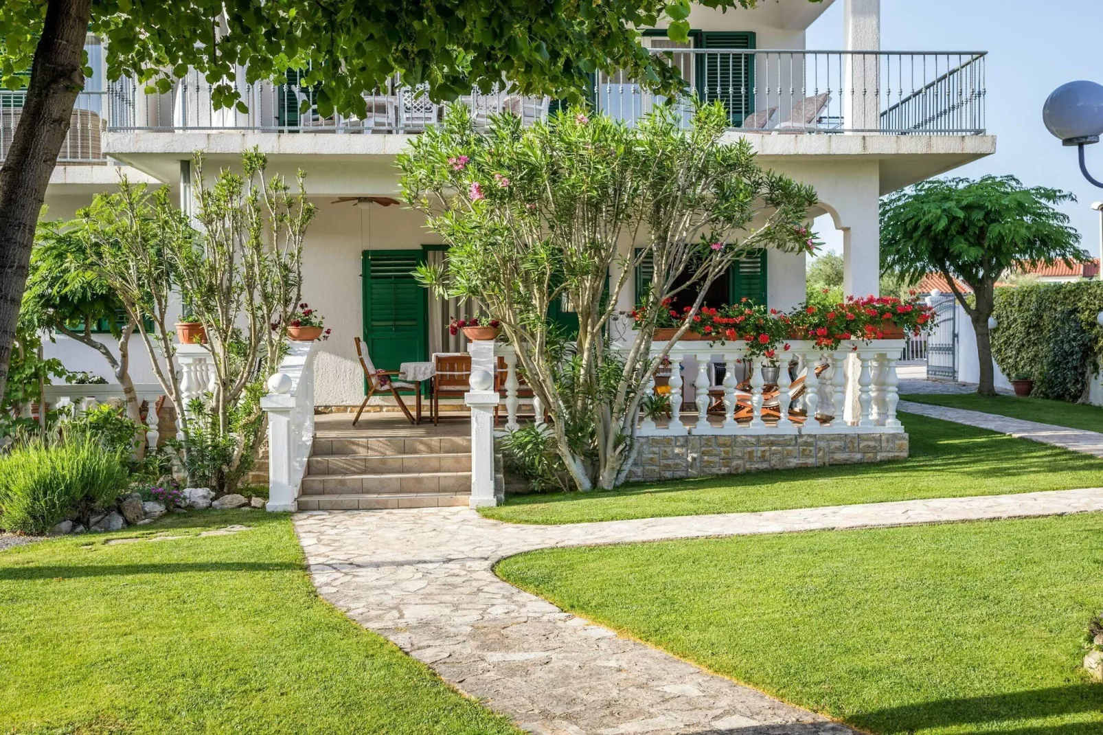 Beach apartment Jadrija-Hall & reception