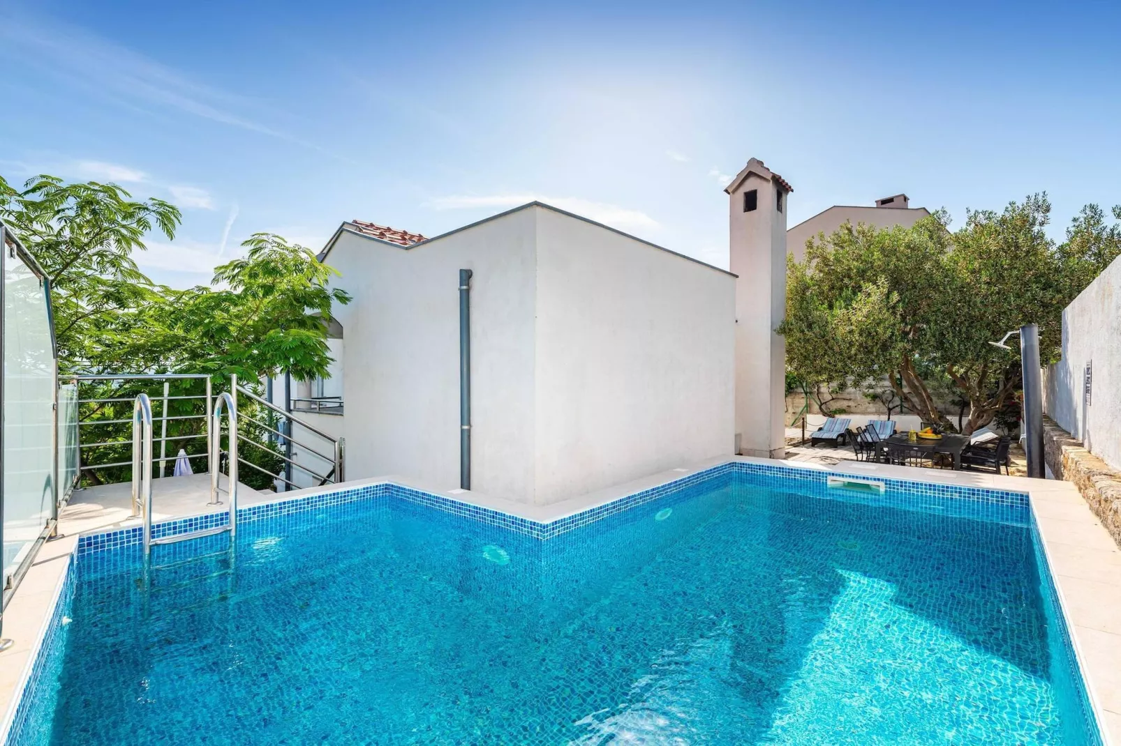 Sea view apartment Dajana-Piscine