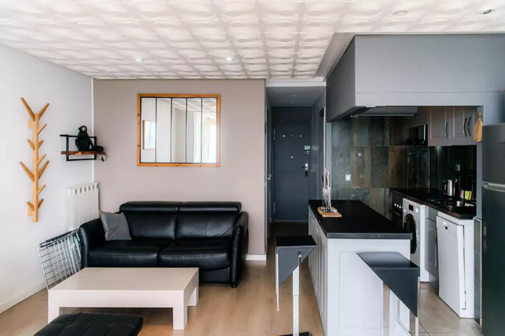 Appartements à Roses-Untagged