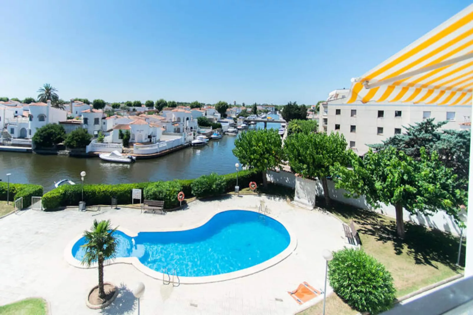 Appartements à Empuriabrava-Non tagué