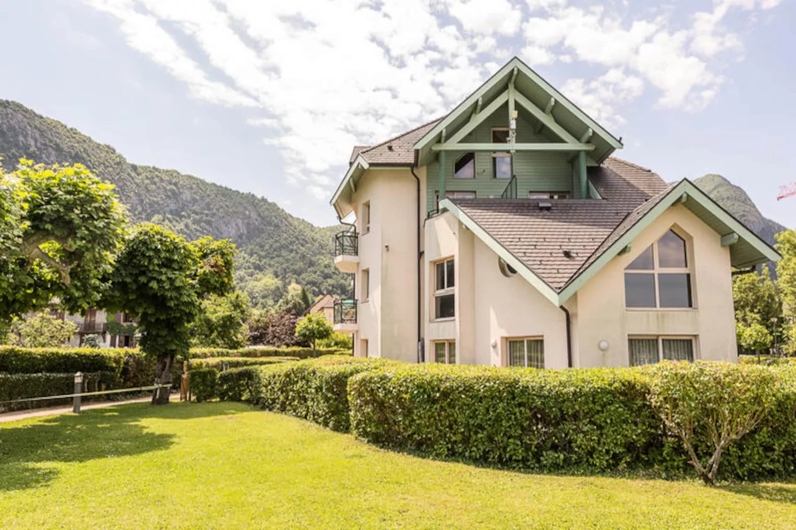 Studio à Duingt-Nicht zugeordnet