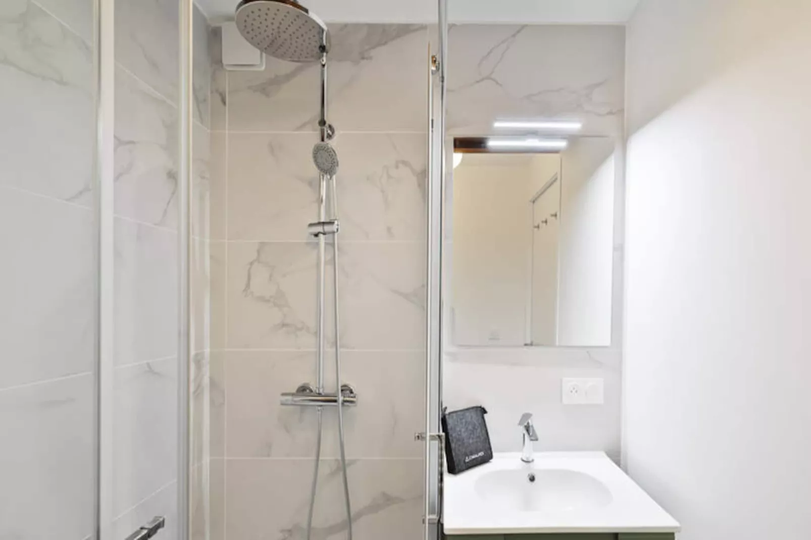 Résidence RÉsidence Violaine-Untagged