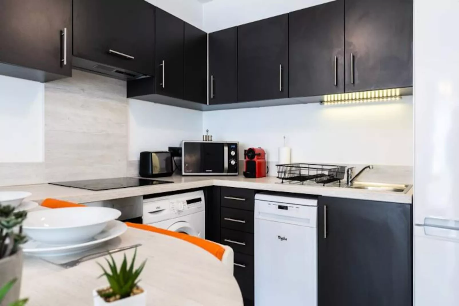 Résidence 2p Avec Piscine Au Palm Beach-Untagged