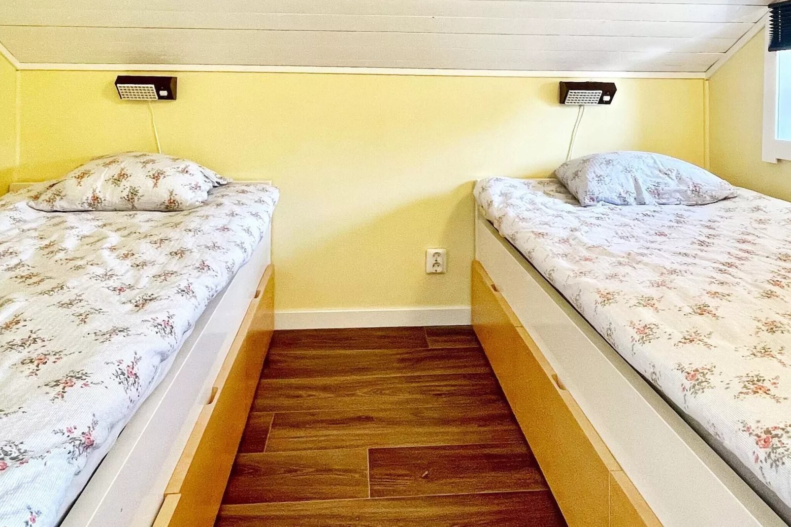 5 person holiday home in BORGHOLM-By Traum-Indoor
