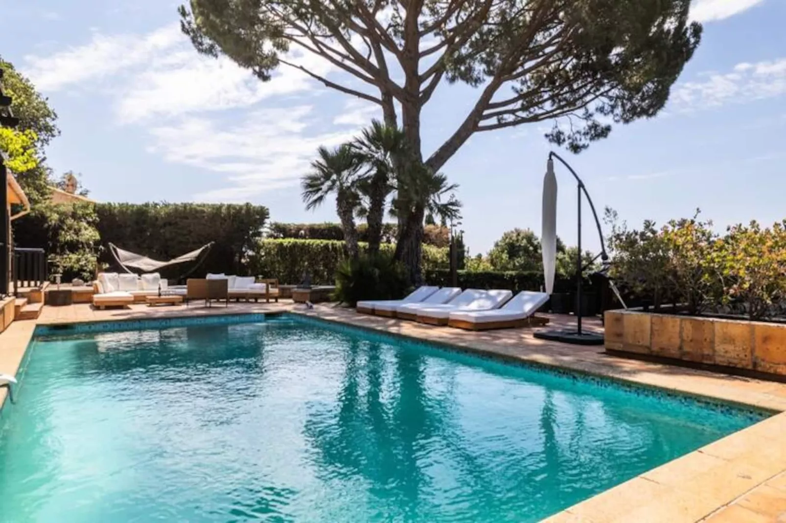 Résidence Villa 5 Chambres, Sauna, Piscine Et Vue Mer.-Non tagué