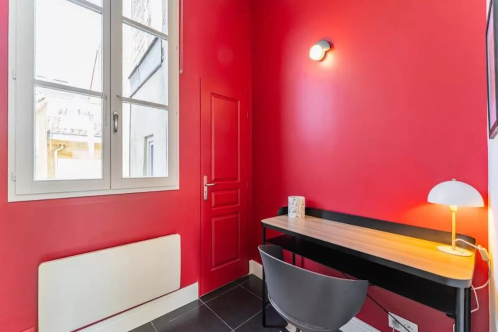 Appartement Place Pey Berland Avec Balcon Et Parking-Untagged