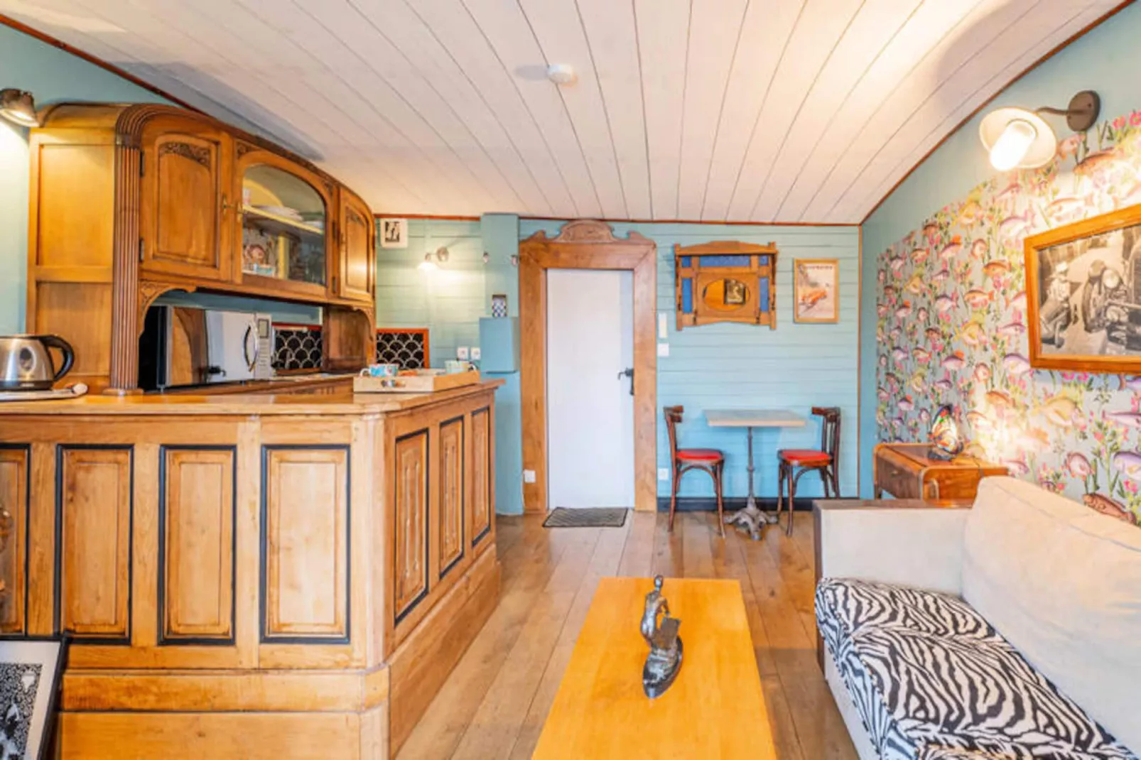 Magnifique Suite Sur La Péniche "petite Annick"-Untagged