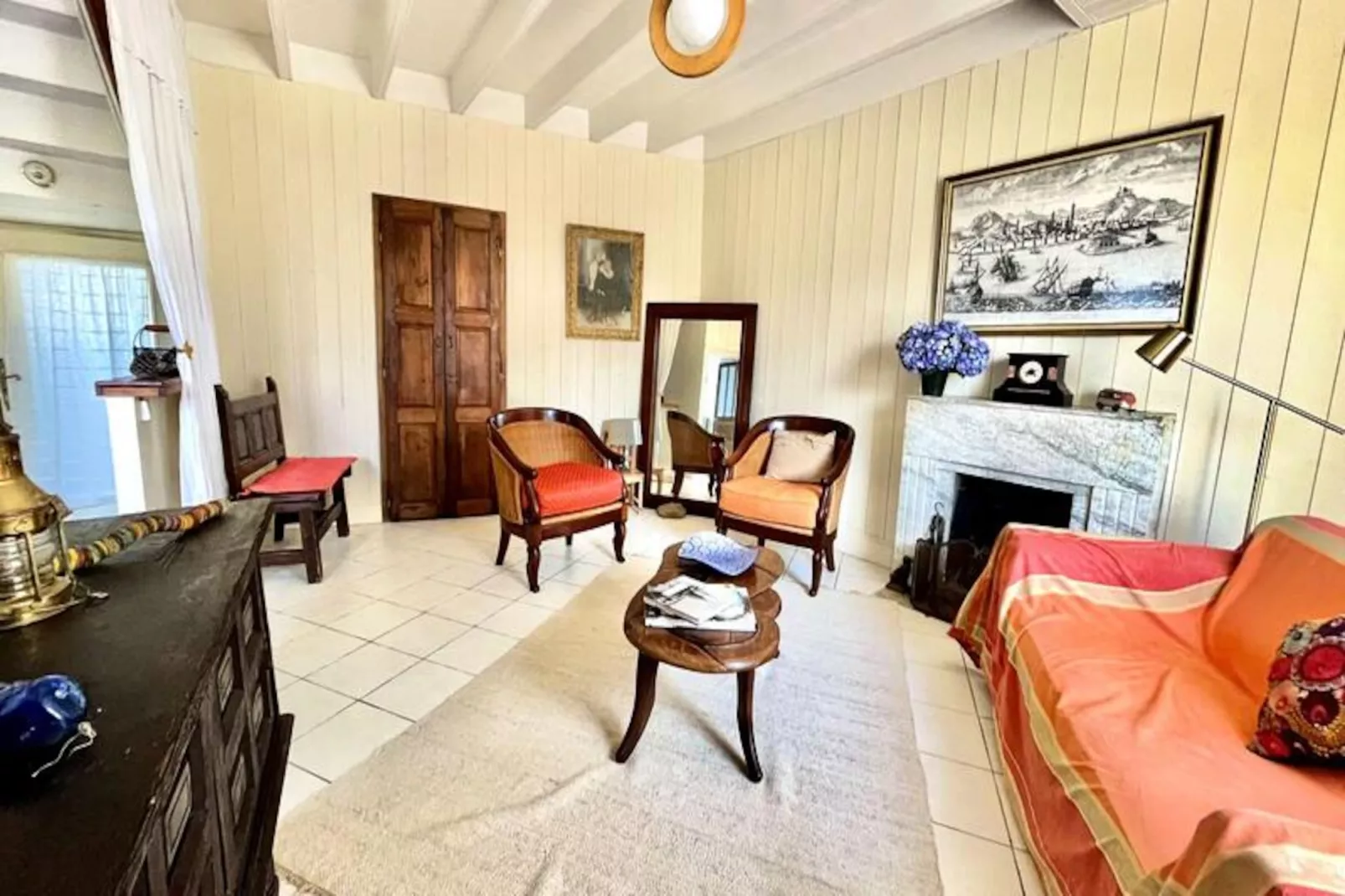 Résidence Rue De La Fontaine-Nicht zugeordnet