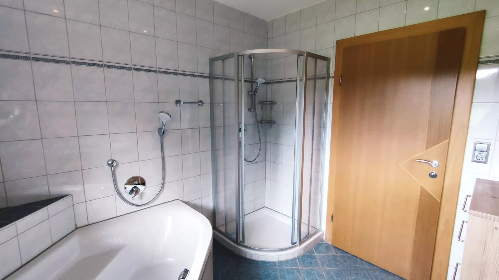 Obinghof-Bathroom