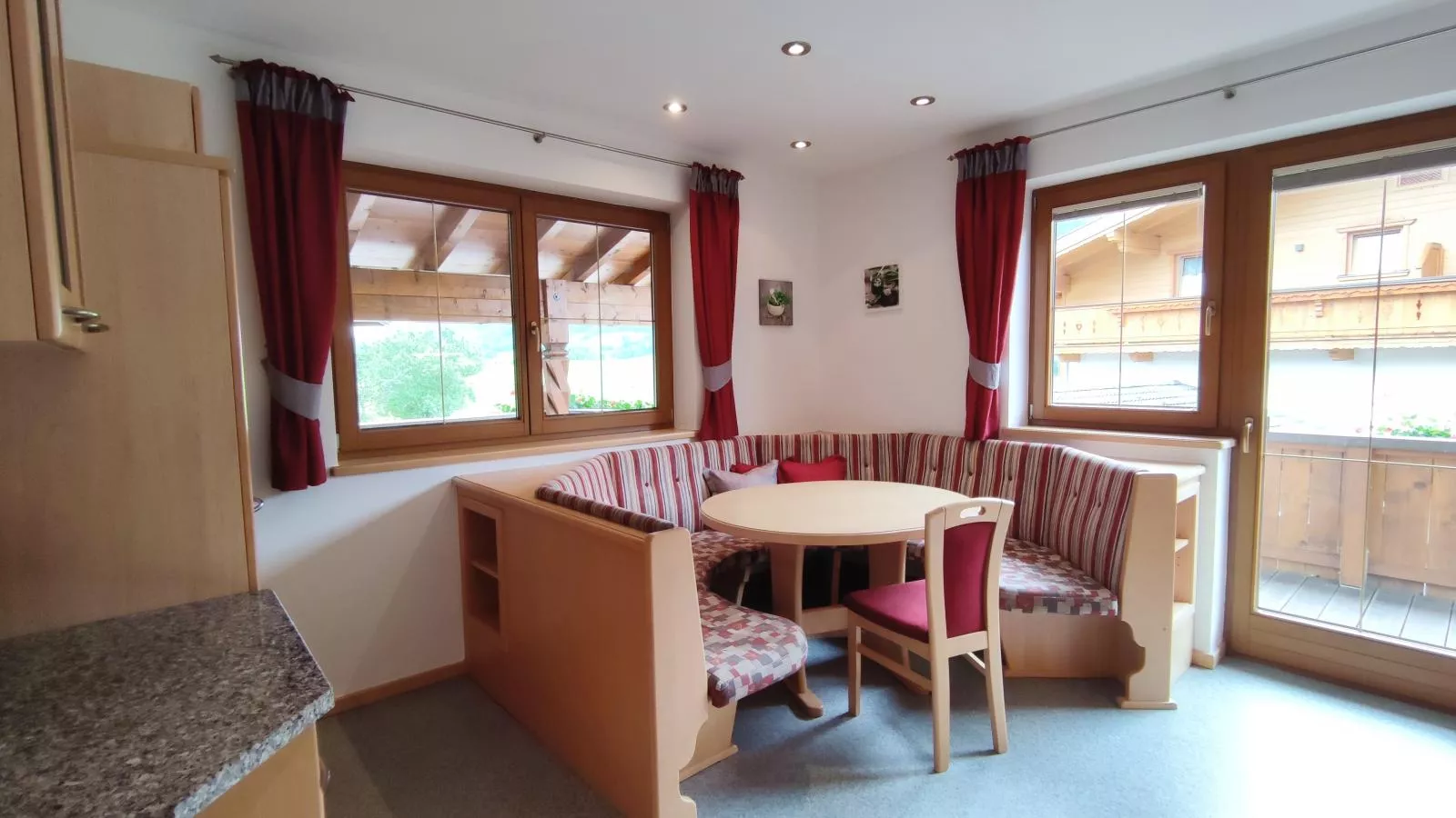 Obinghof-Dining room