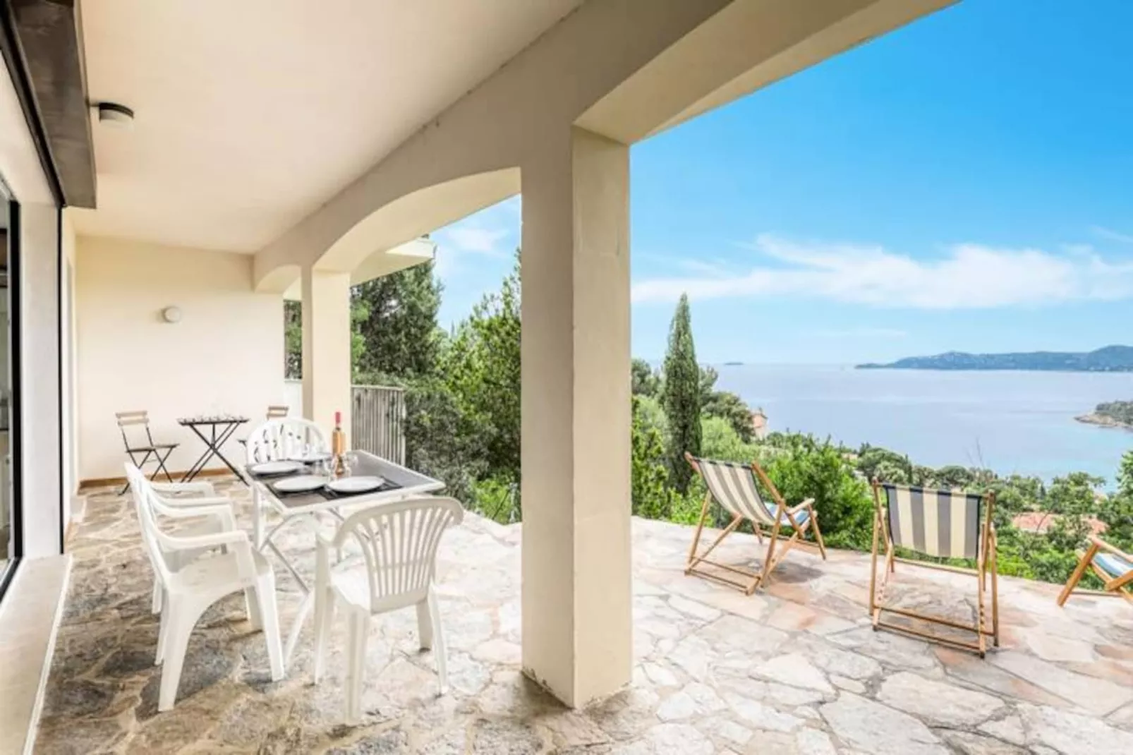 Résidence T2 Lumineux Avec Terrasse Et Vue Mer &ndash; Le Lavandou, Aiguebelle-Non tagué