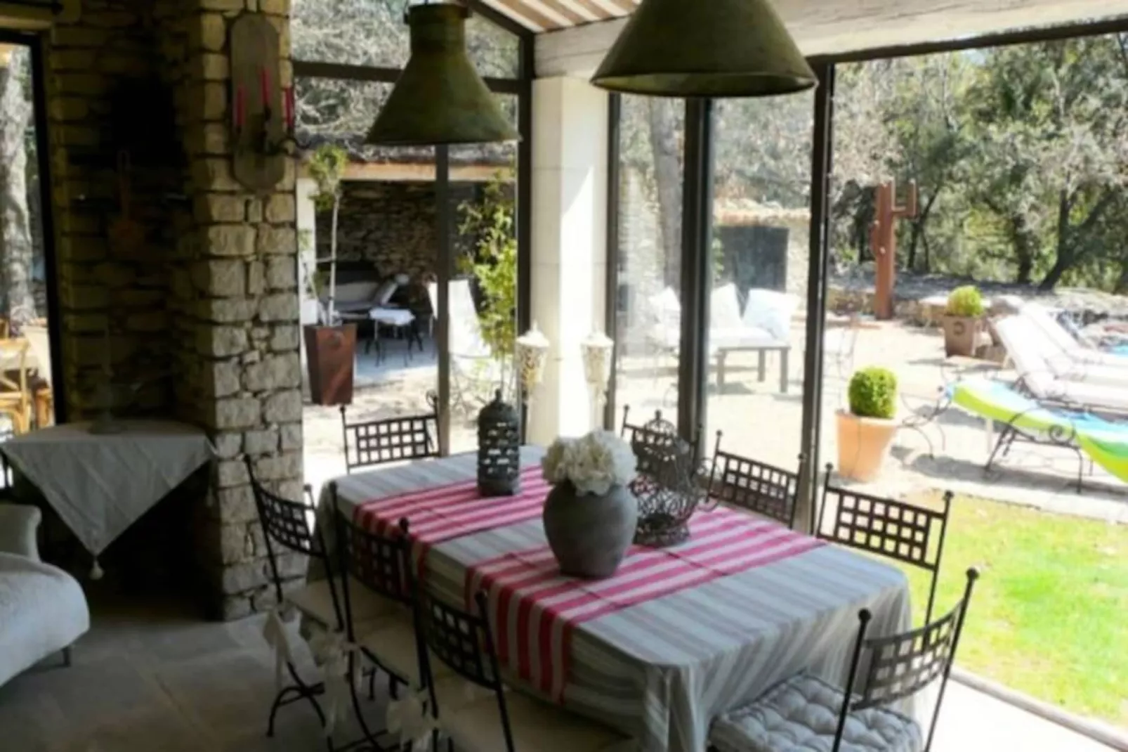 Belle Villa Proven&ccedil;ale Avec Piscine Et Jacuzzi-Untagged