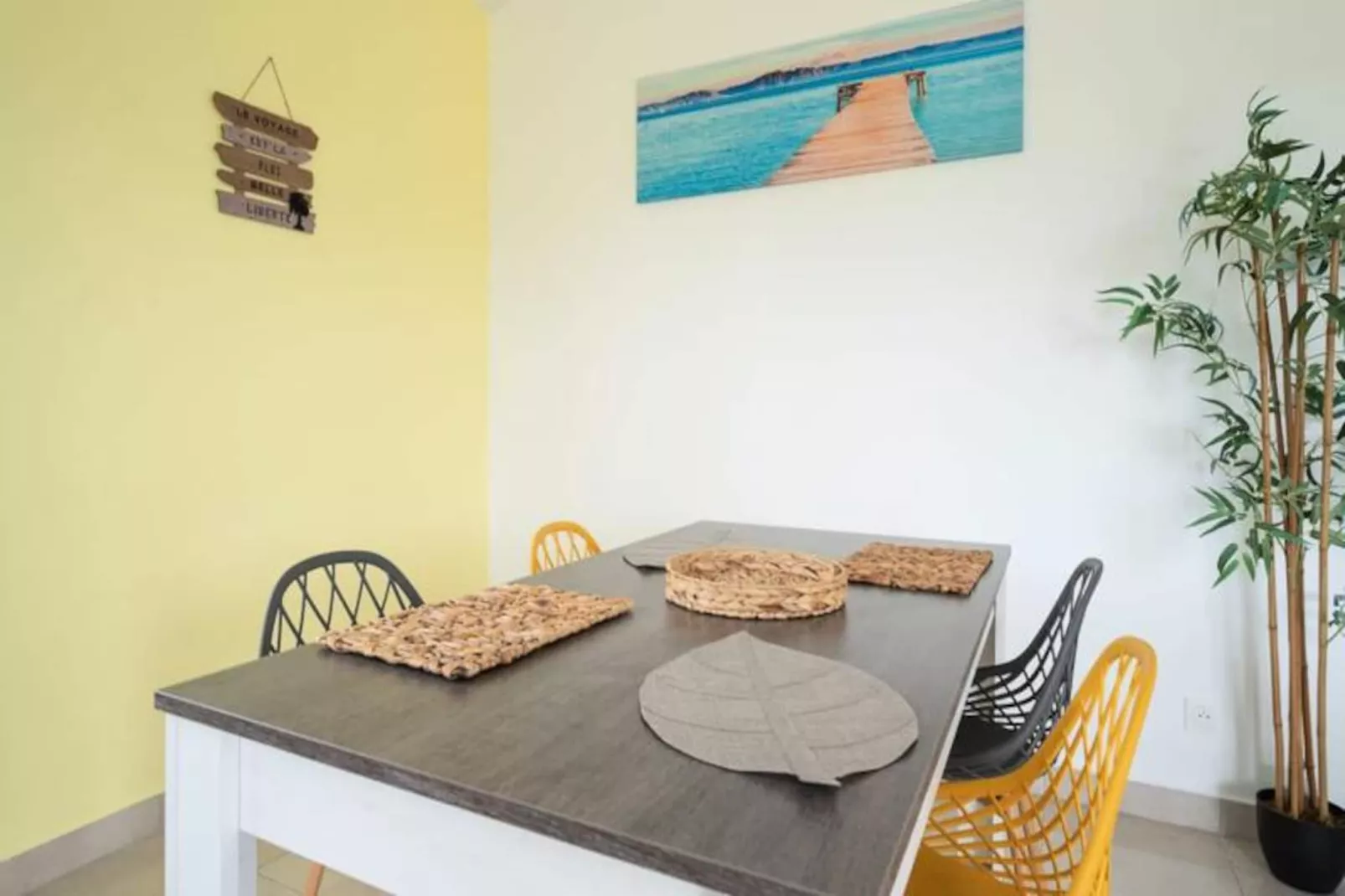 Villa Aura - Nicht zugeordnet