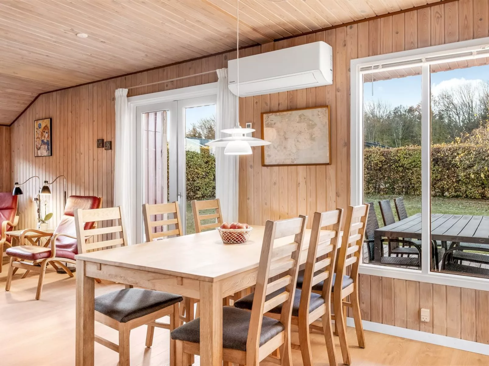 "Pavo" - 200m from the sea-Drinnen