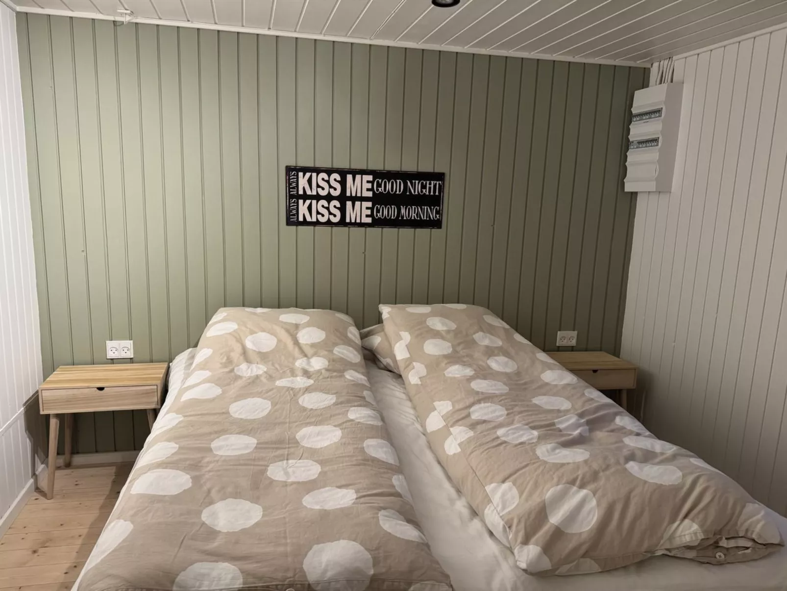 "Dreng" -  from the sea-Drinnen