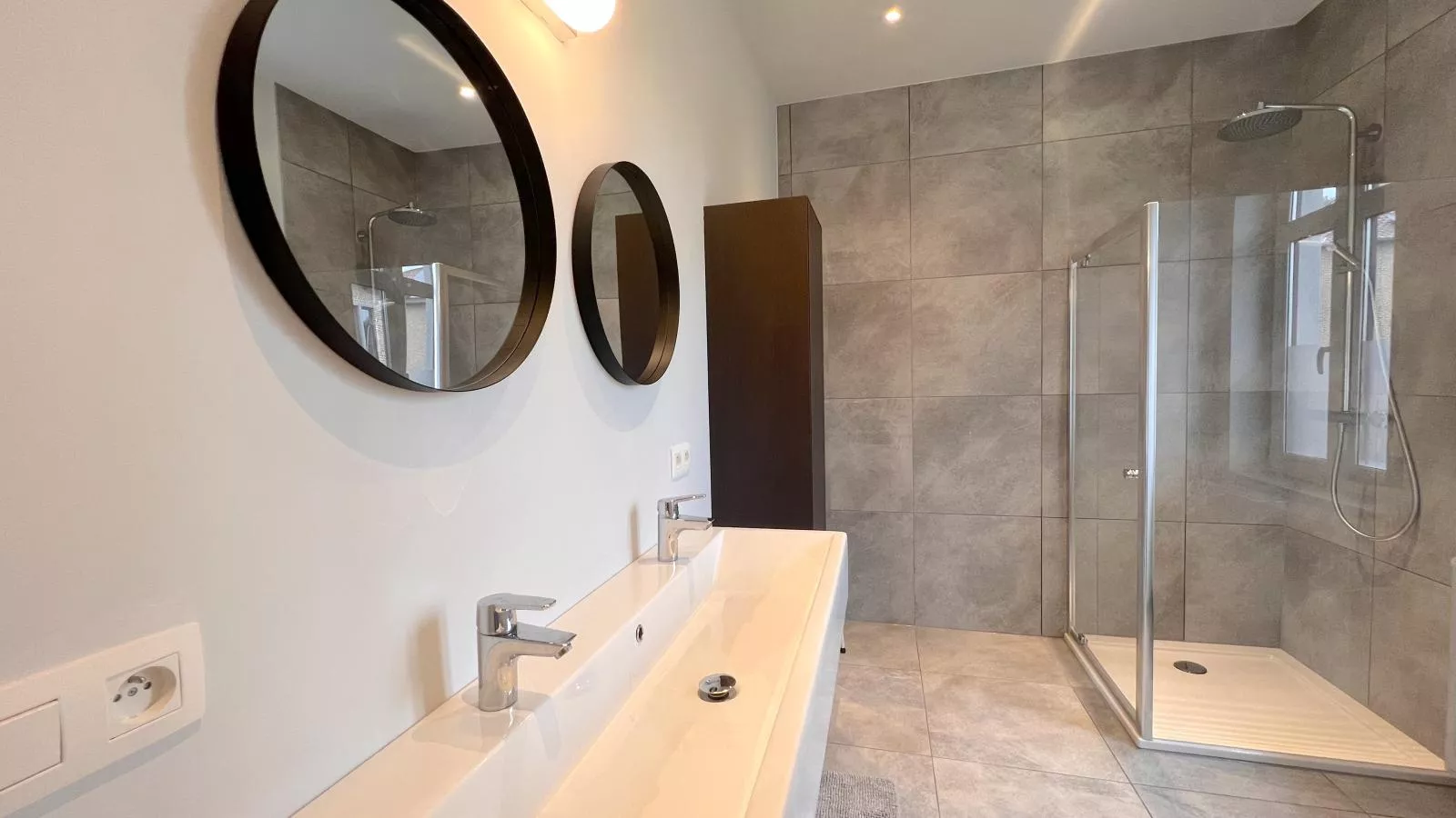 Woonhuys-Bathroom