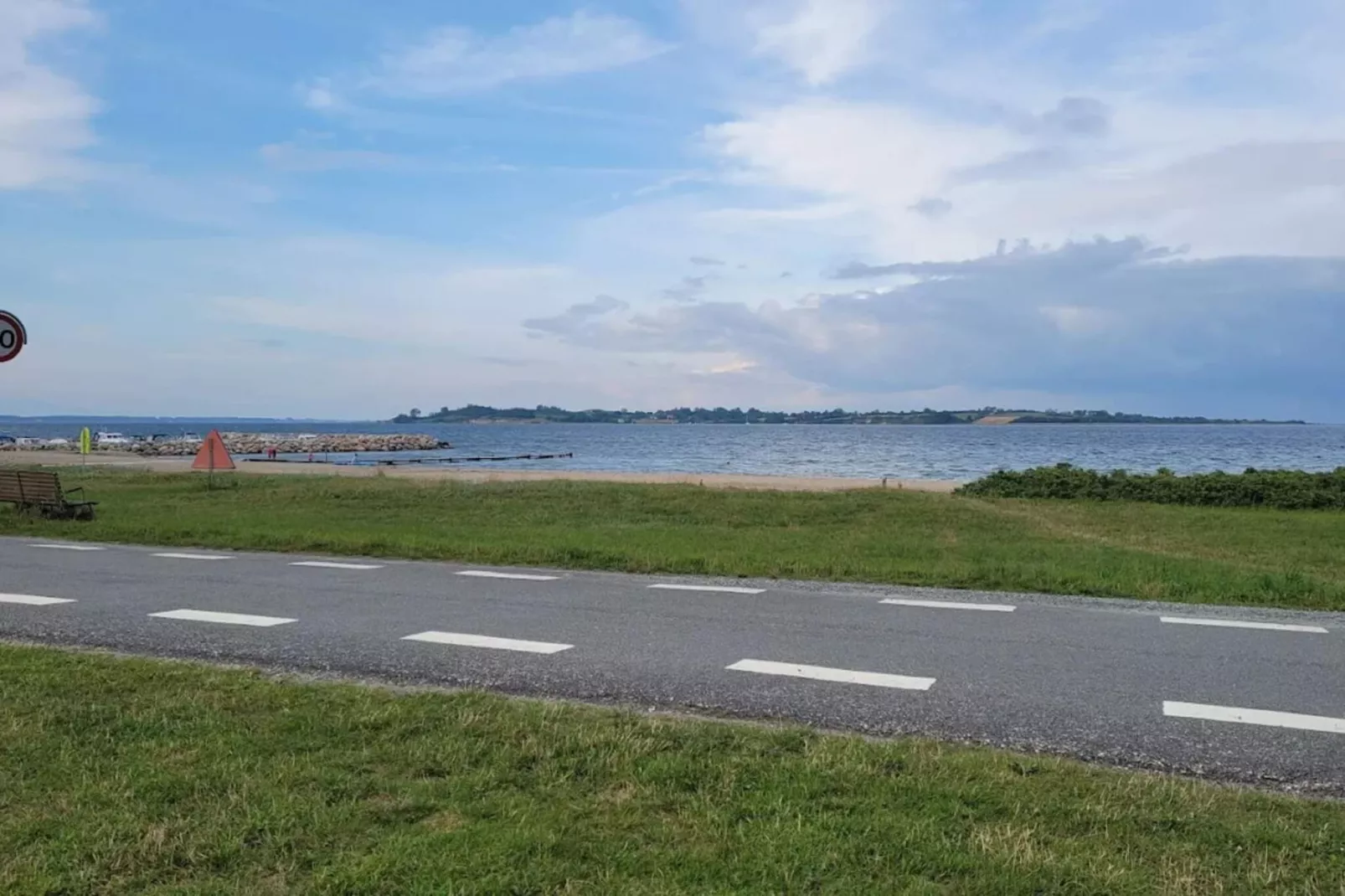 Luxury Retreat in Loddenhoj-By Traum-Water view