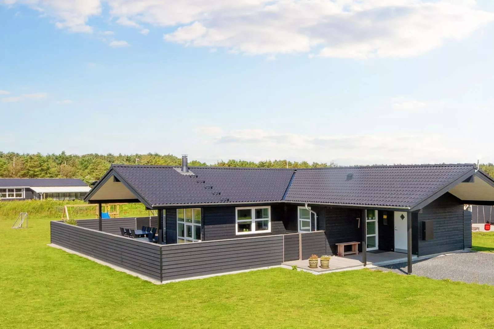 10 Personen Ferienhaus in Løkken-Im Freien