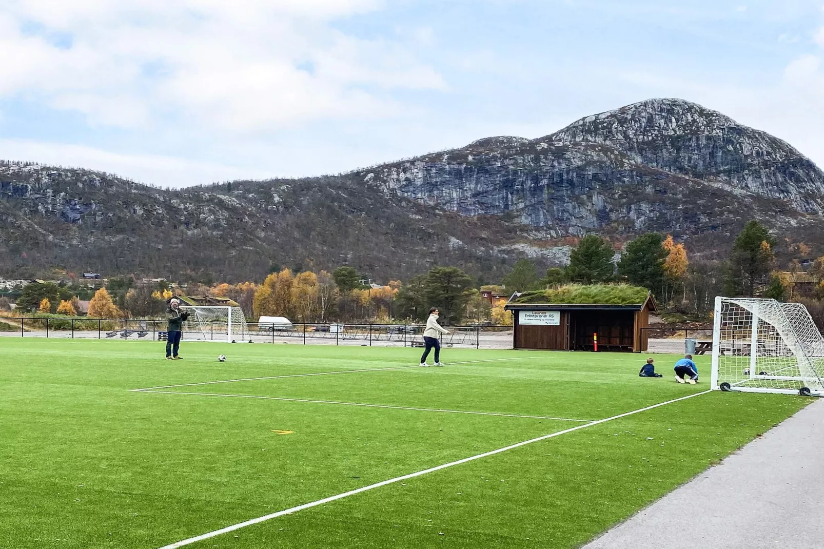 30653-PØLSEBU-Non tagué