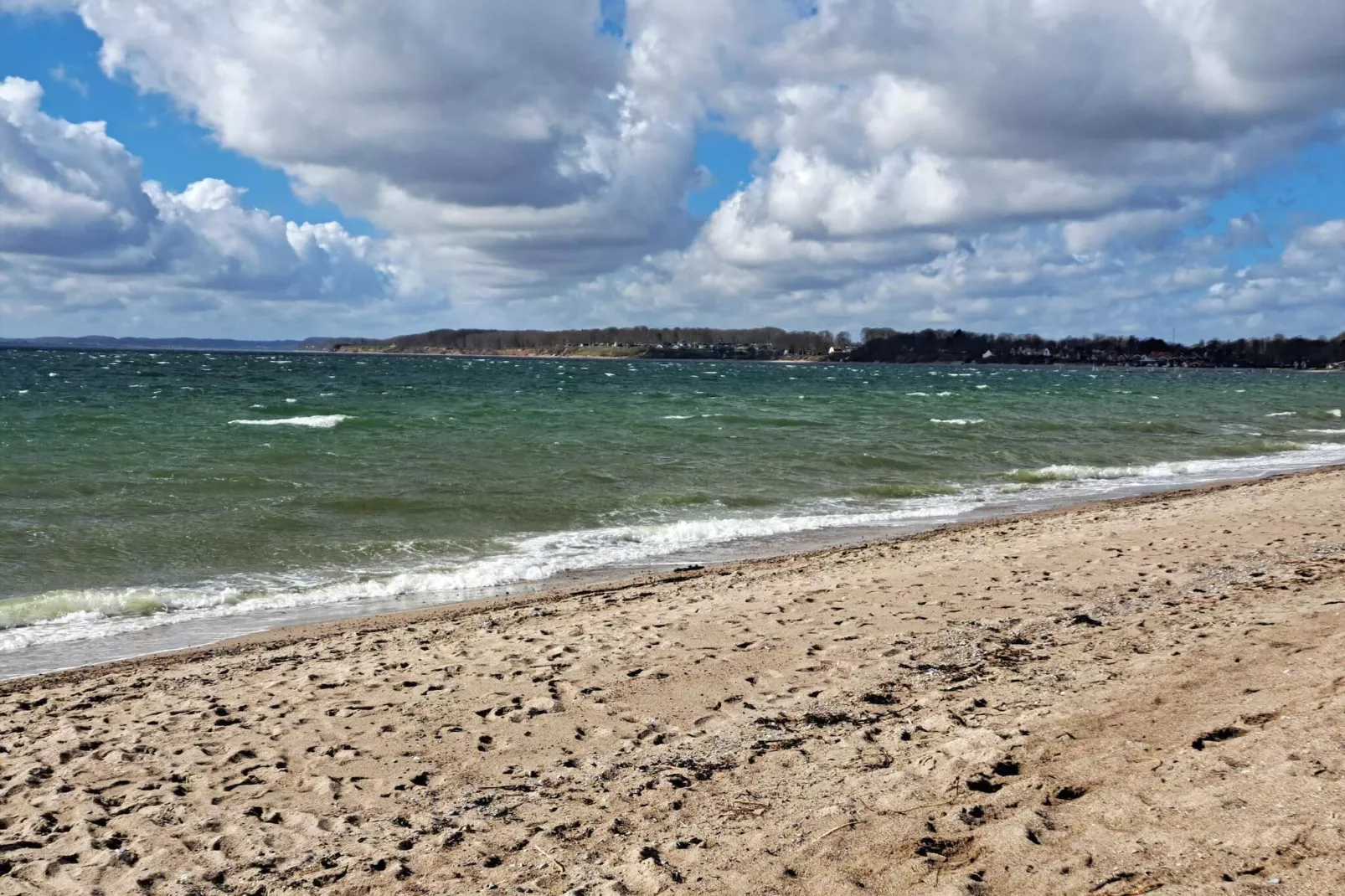 Helles Familienhaus am Kelstrup Strand