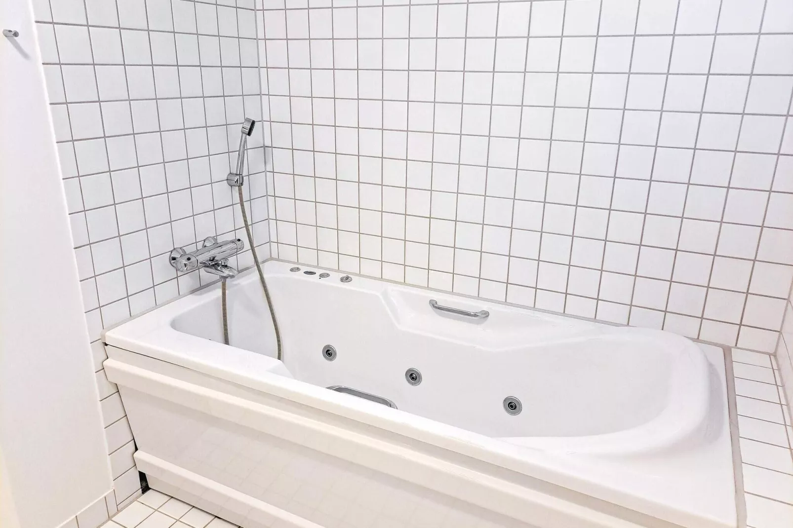 6 Personen Ferienhaus in Hadsund-By Traum-Wellnessbereich